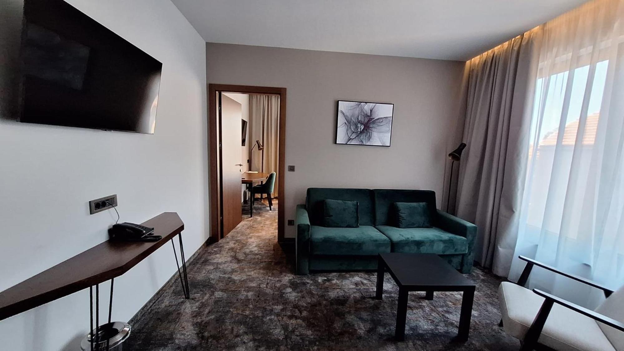 Hotel Inova à Zagreb Extérieur photo